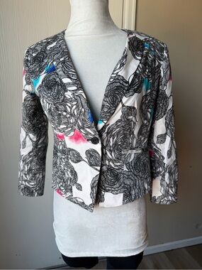 Halogen Floral Print Women's Blazer - White with Black and Color Accents size M